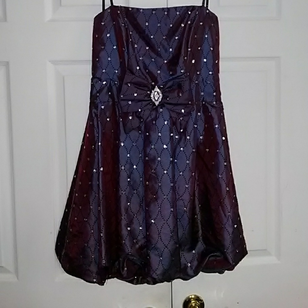 Women's strapless iridescent party dress NWT